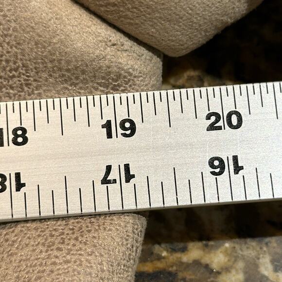 Steve Madden Faux Suede and Fur Womens Size Medium Full Zip Coat in Cream - Picture 9 of 9